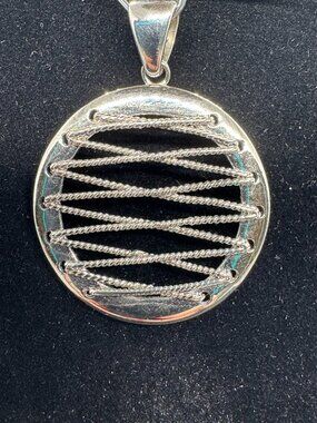 ✨ Sterling Silver Modern Circle Pendant (925) ✨
